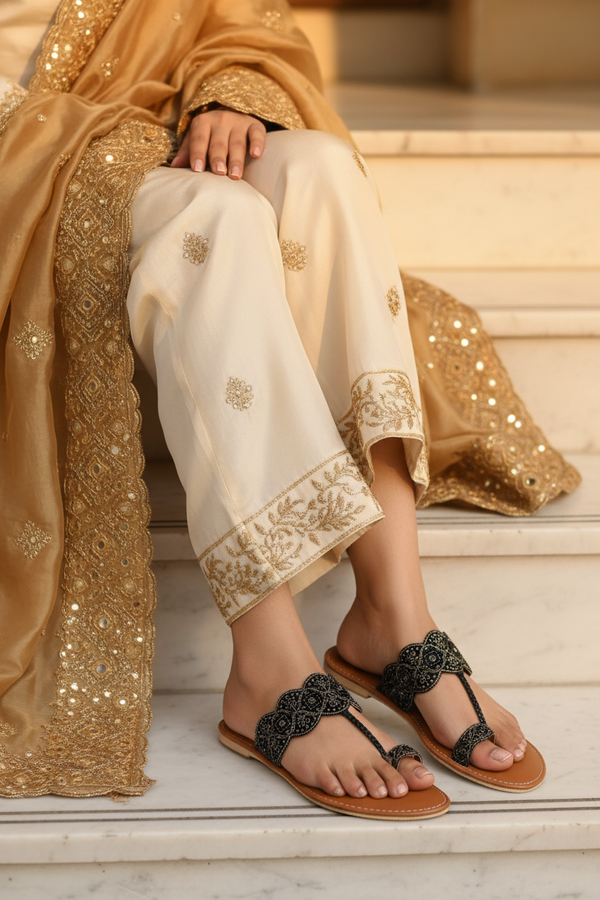 Ethnic Kolhapuri - Lifestyle Shot 2